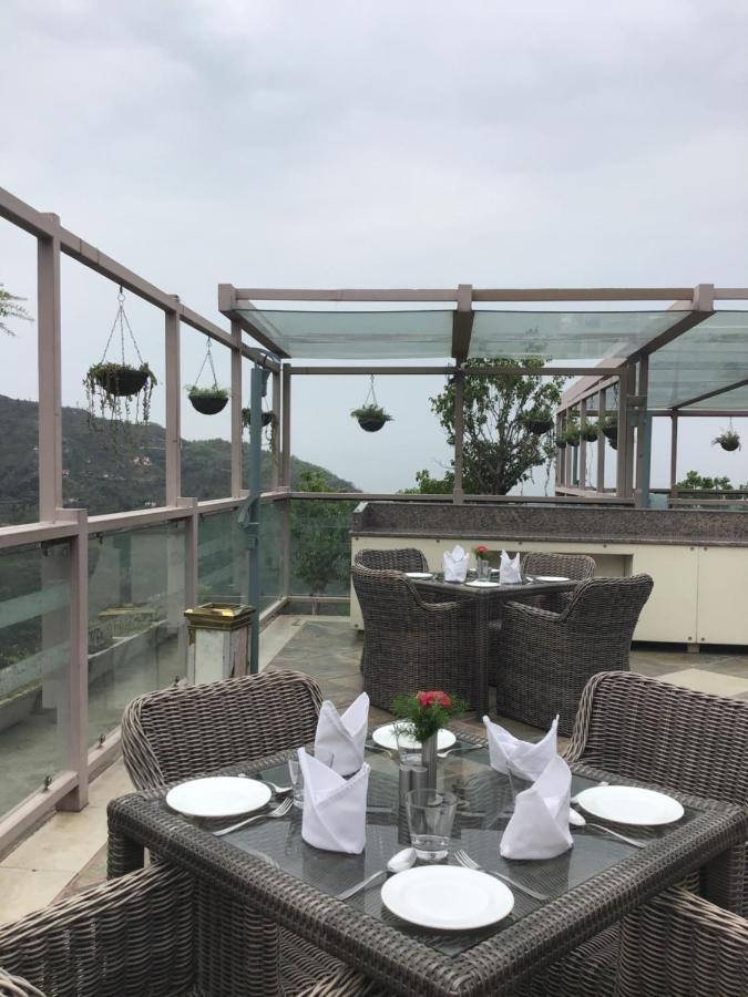 Timber Trail Base Resort - At The Foothills Of Adventure Parwanoo Buitenkant foto