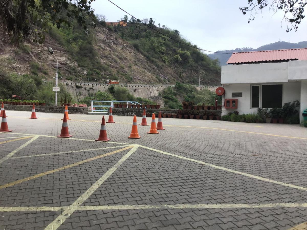 Timber Trail Base Resort - At The Foothills Of Adventure Parwanoo Buitenkant foto