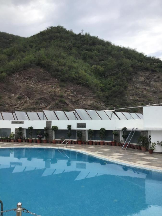 Timber Trail Base Resort - At The Foothills Of Adventure Parwanoo Buitenkant foto