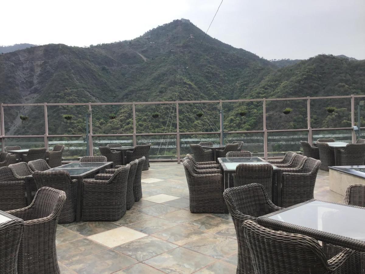 Timber Trail Base Resort - At The Foothills Of Adventure Parwanoo Buitenkant foto